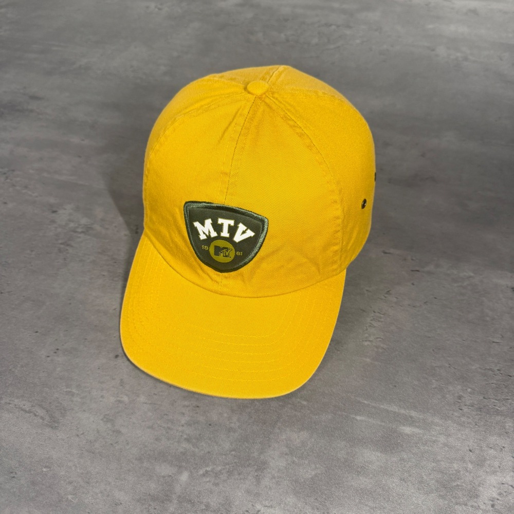 MTV Baseball Cap Unisex Mustard Yellow Shield Logo Patch Adjustable Strap‎ Hat